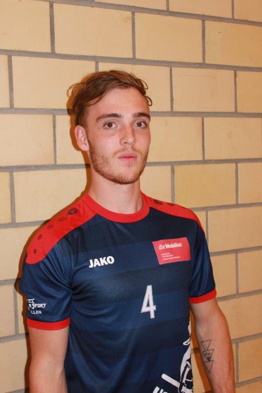 #4 Andrin Steiner